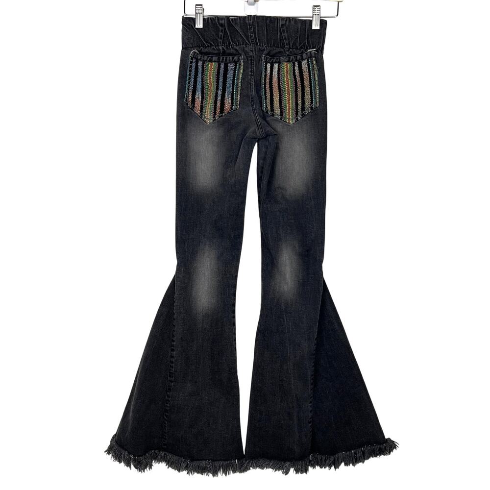 Judith March Sz Small Pull On‎ Flare Denim Jeans Raw Hem Boho Cowgirl Festival